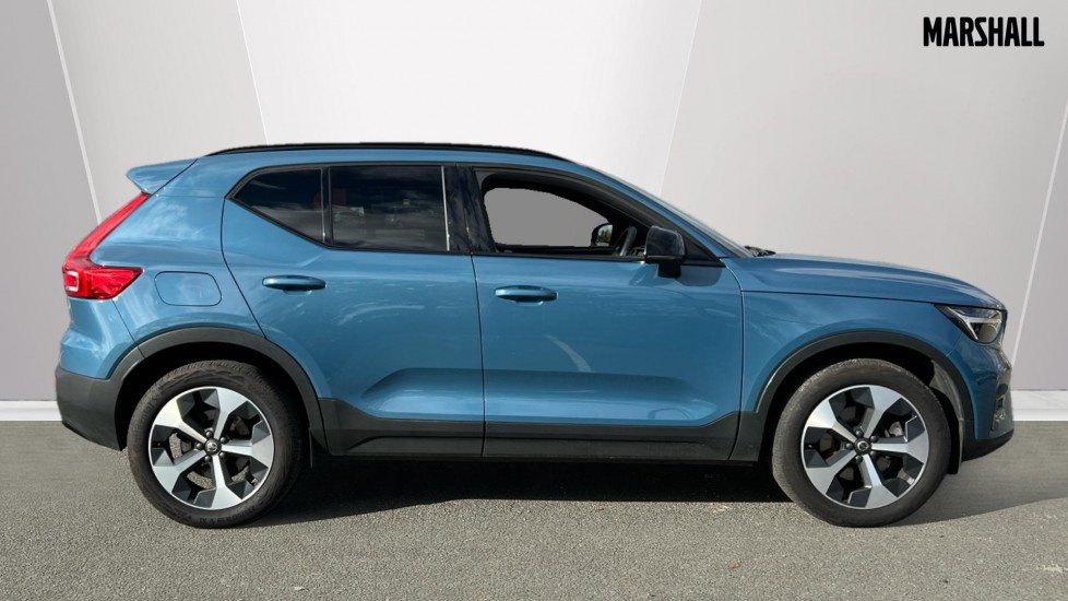 Used Volvo XC40 2024 for sale - 76410573: Photo 3