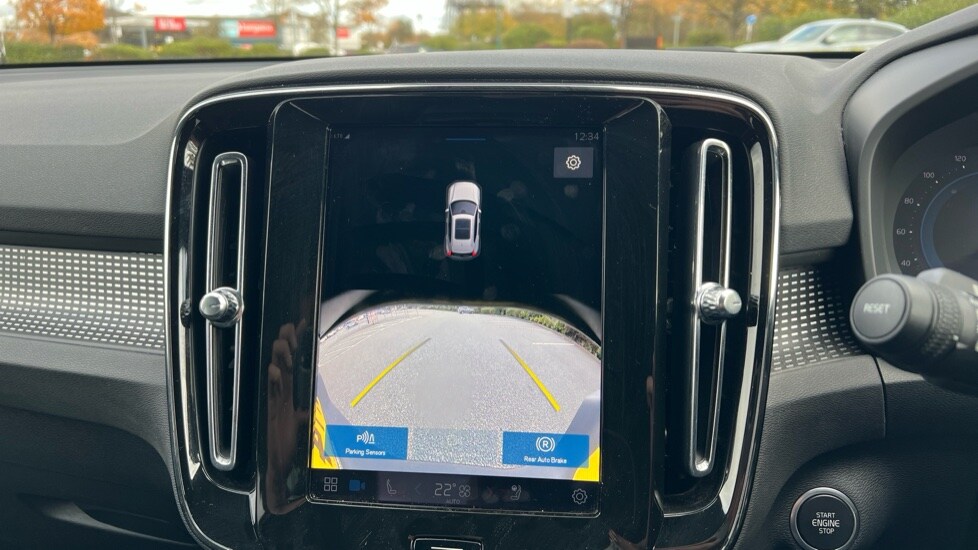 Used Volvo XC40 2024 for sale - 76410573: Photo 36