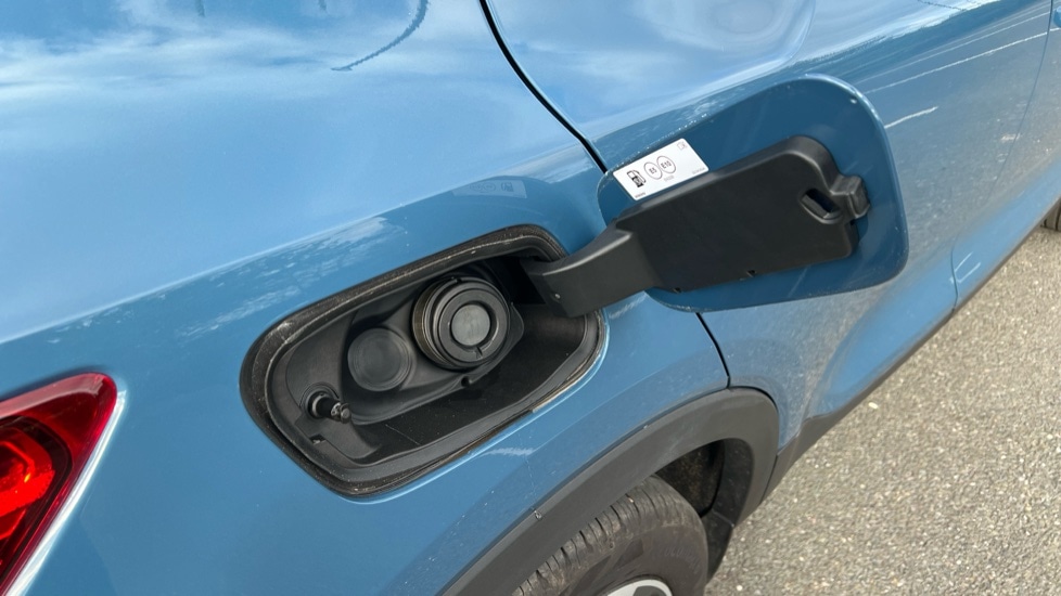 Used Volvo XC40 2024 for sale - 76410573: Photo 39