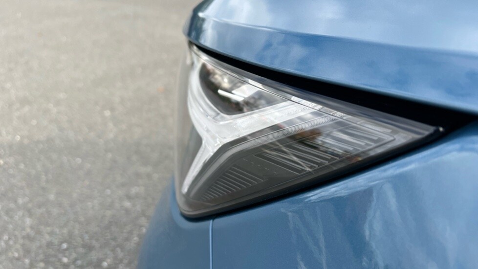 Used Volvo XC40 2024 for sale - 76410573: Photo 49