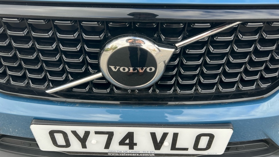 Used Volvo XC40 2024 for sale - 76410573: Photo 51