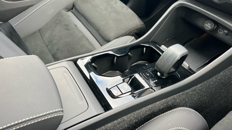 Used Volvo XC40 2024 for sale - 76410573: Photo 58