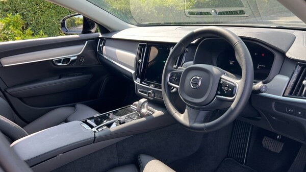 Used Volvo V90 2024 for sale - 75595774: Photo 5