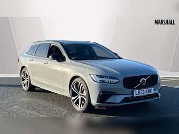 Used Volvo V90 2025 for sale - 76933077: Photo