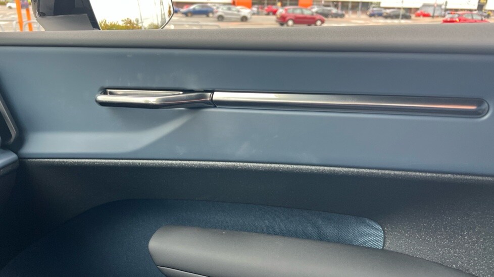 Used Volvo EX30 2025 for sale - 76146011: Photo 15