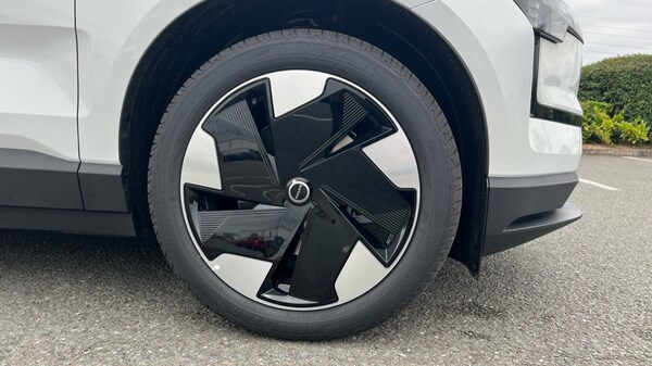 Used Volvo EX30 2025 for sale - 76146011: Photo 16