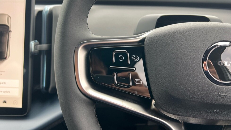 Used Volvo EX30 2025 for sale - 76146011: Photo 18