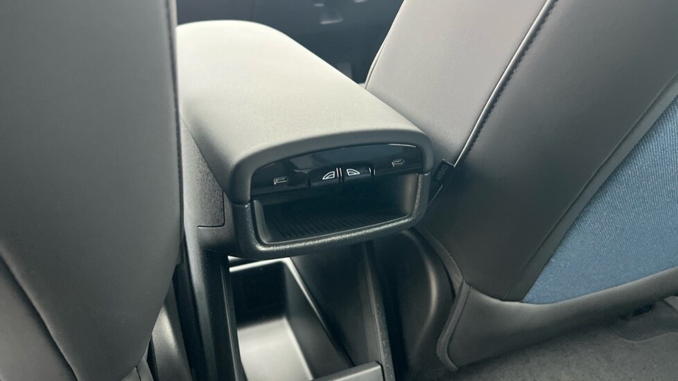 Used Volvo EX30 2025 for sale - 76146011: Photo 53