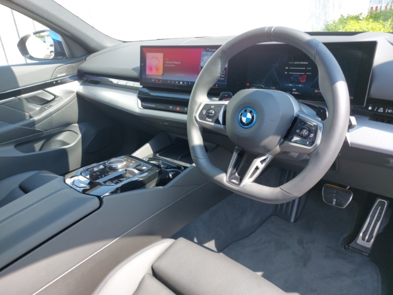 Used BMW 5 Series 2025 for sale - 76272017: Photo 6