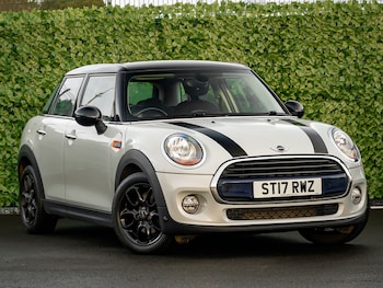 Used MINI Hatch 2017 for sale - 77202110: Photo