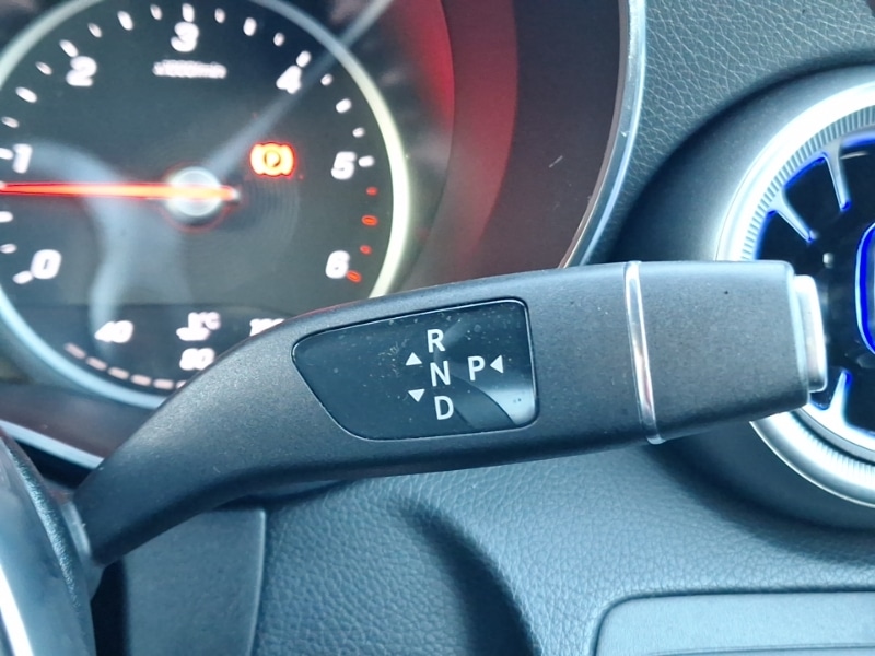 Used Mercedes-Benz GLC 2019 for sale - 77142108: Photo 10