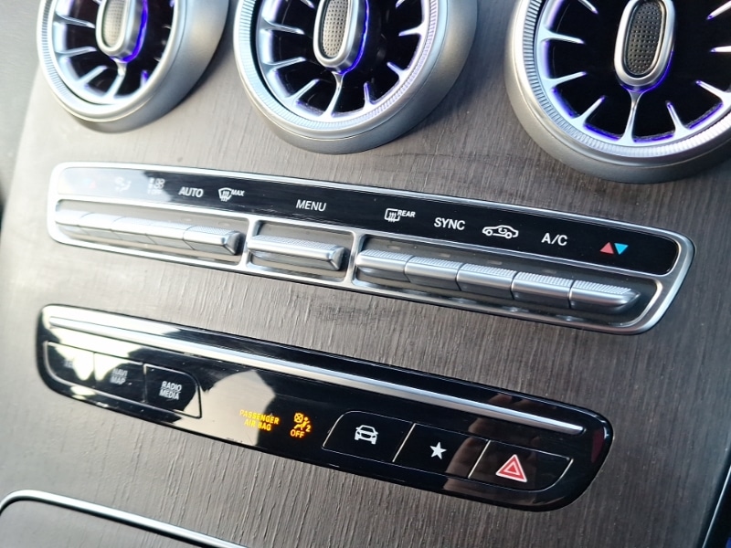 Used Mercedes-Benz GLC 2019 for sale - 77142108: Photo 19