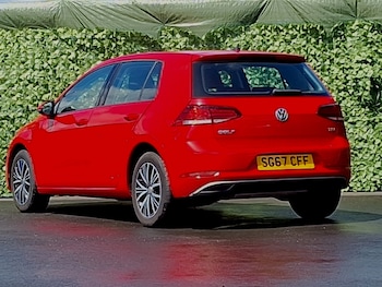 Used Volkswagen Golf 2017 for sale - 79332701: Photo