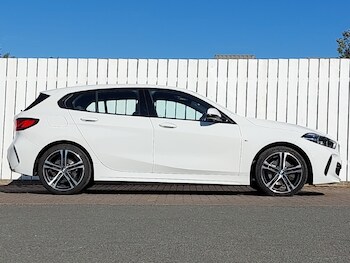 Used BMW 1 Series 2022 for sale - 77343369: Photo