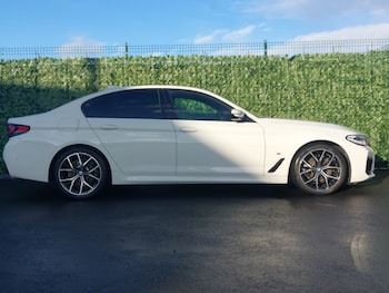 Used BMW 5 Series 2022 for sale - 77235051: Photo