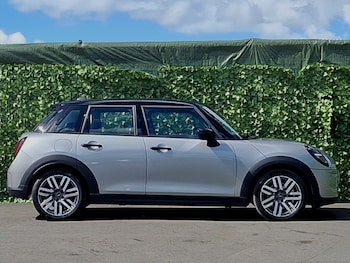 Used MINI Cooper 2025 for sale - 78827567: Photo