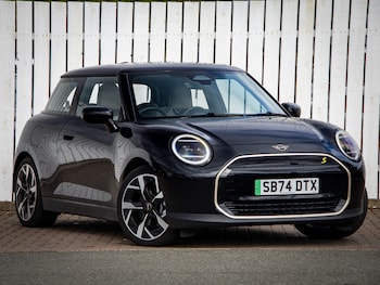 Used MINI Cooper 2024 for sale - 76548744: Photo