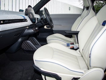 Used MINI Cooper 2024 for sale - 76548744: Photo