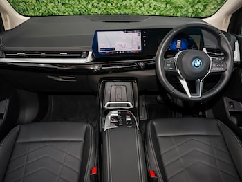 Used BMW 2 Series 2025 for sale - 76560385: Photo