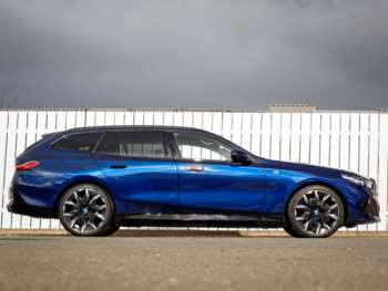 Used BMW 5 Series 2024 for sale - 74005823: Photo