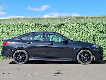 Used BMW 2 Series 2020 for sale - 78203052: Photo