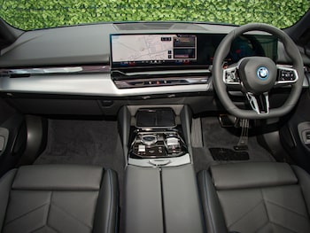 Used BMW i5 2026 for sale - 79360928: Photo