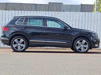 Used Volkswagen Tiguan 2017 for sale - 74886985: Photo