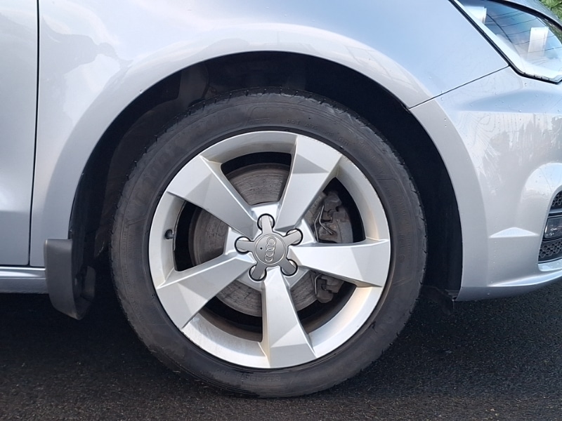 Used Audi A1 2016 for sale - 77881905: Photo 14