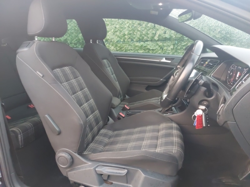 Used Volkswagen Golf 2019 for sale - 77223880: Photo 11