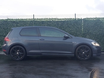 Used Volkswagen Golf 2019 for sale - 77223880: Photo