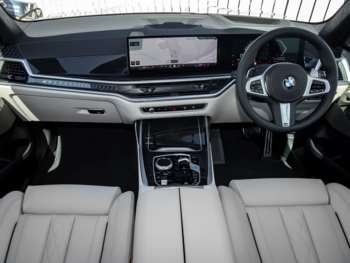 Used BMW X7 2024 for sale - 74973101: Photo