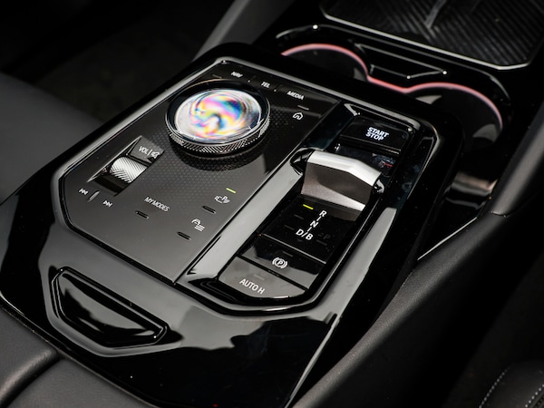 Used BMW i5 2025 for sale - 76052111: Photo 10
