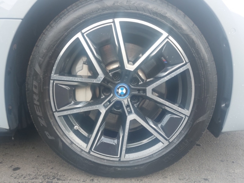 Used BMW i4 2023 for sale - 77682653: Photo 14
