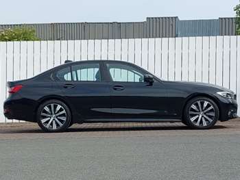 Used BMW 3 Series 2019 for sale - 74940571: Photo
