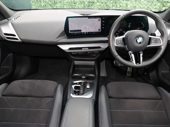 Used BMW 1 Series 2024 for sale - 76213317: Photo 4