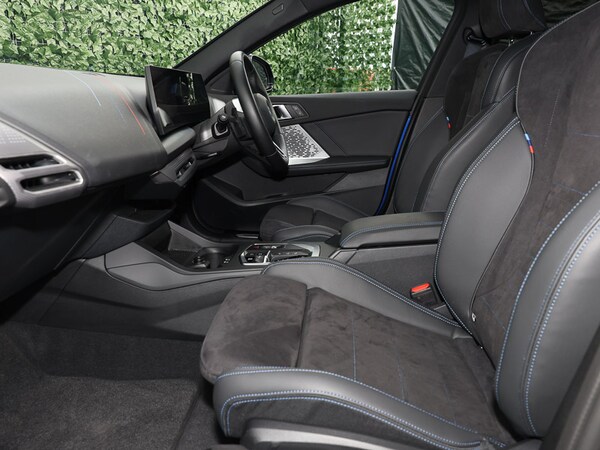 Used BMW 1 Series 2024 for sale - 76213317: Photo 7