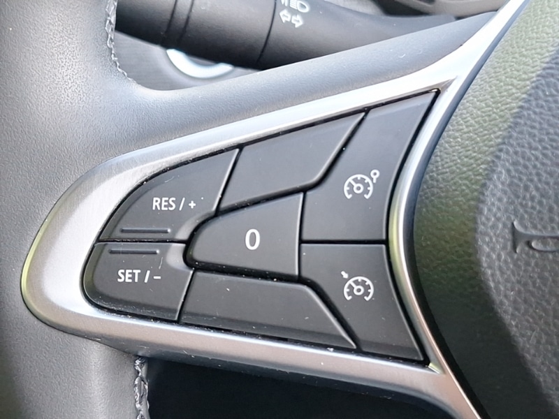 Used Renault Clio 2024 for sale - 78164256: Photo 18