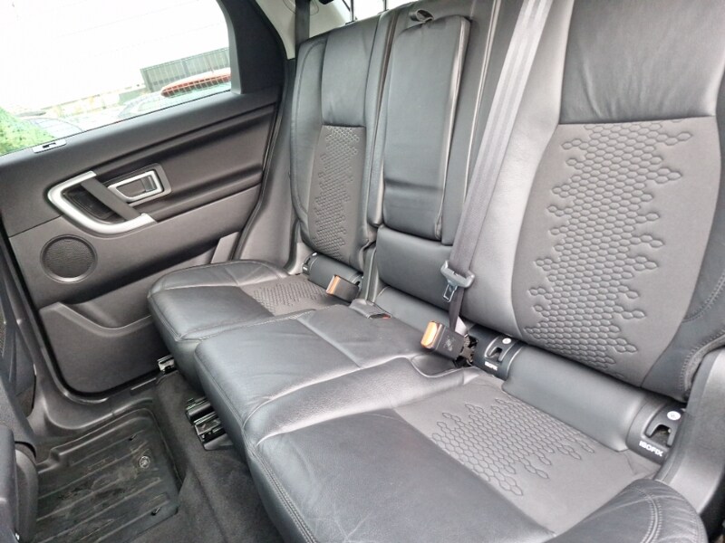 Used Land Rover Discovery Sport 2017 for sale - 77682647: Photo 12