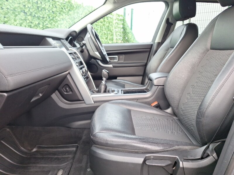 Used Land Rover Discovery Sport 2017 for sale - 77682647: Photo 7