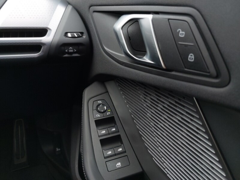 Used BMW 1 Series 2025 for sale - 76052219: Photo 19