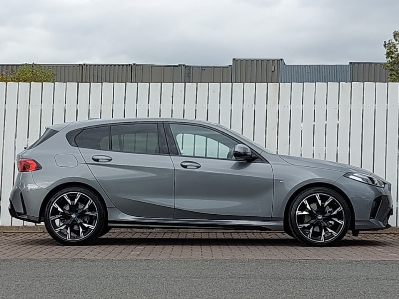 Used BMW 1 Series 2025 for sale - 76052219: Photo 2