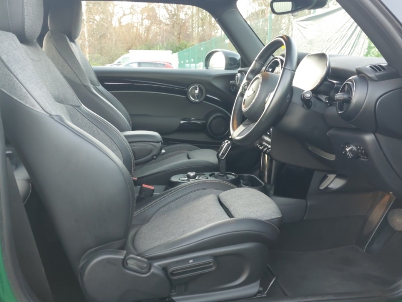 Used MINI Hatch 2023 for sale - 77108301: Photo 6