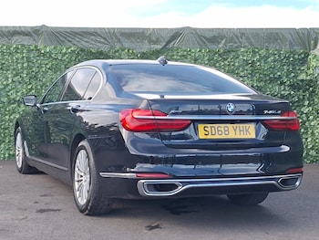 Used BMW 7 Series 2018 for sale - 78126572: Photo