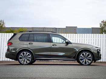 Used BMW X7 2024 for sale - 75959130: Photo