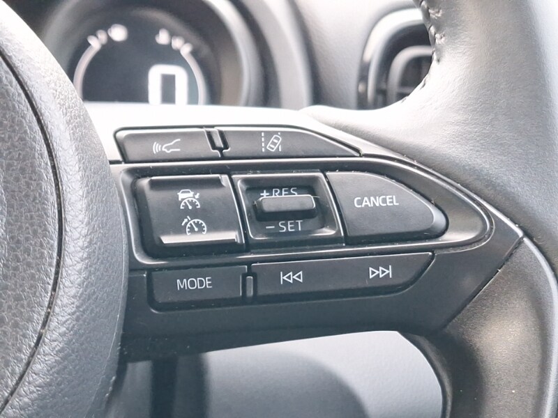 Used Toyota Yaris Cross 2023 for sale - 77491354: Photo 17