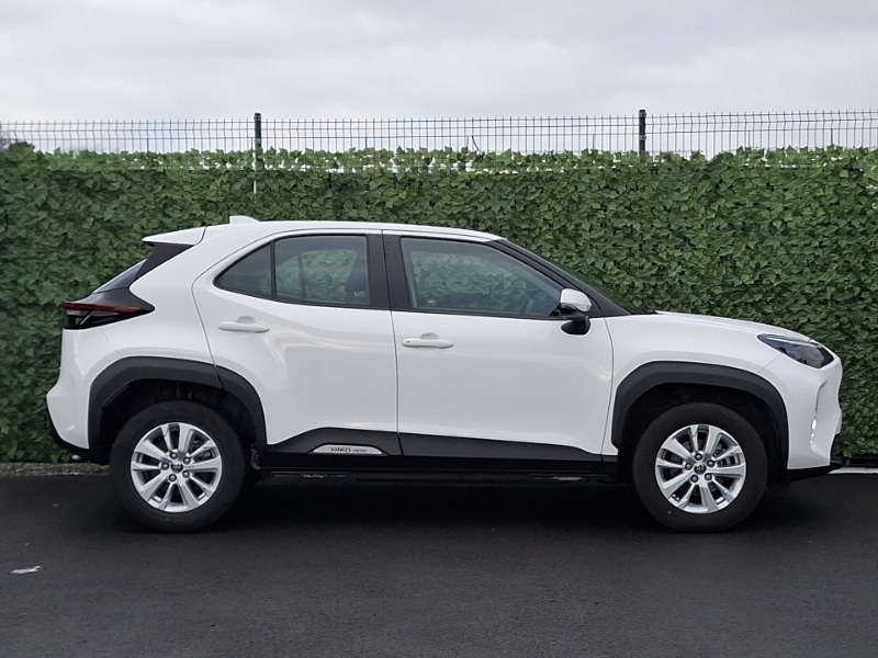 Used Toyota Yaris Cross 2023 for sale - 77491354: Photo 2