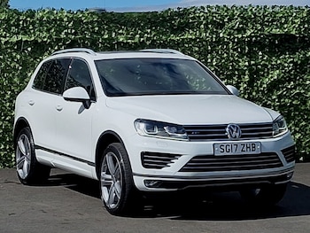 Used Volkswagen Touareg 2017 for sale - 79440348: Photo
