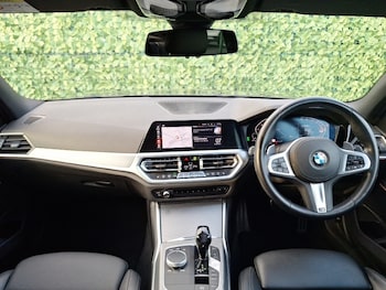 Used BMW 3 Series 2020 for sale - 76507052: Photo