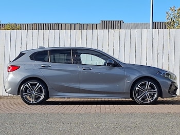 Used BMW 1 Series 2023 for sale - 76947547: Photo