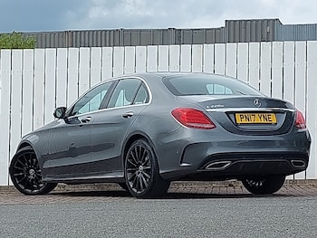 Used Mercedes-Benz C-Class 2017 for sale - 75964192: Photo 3